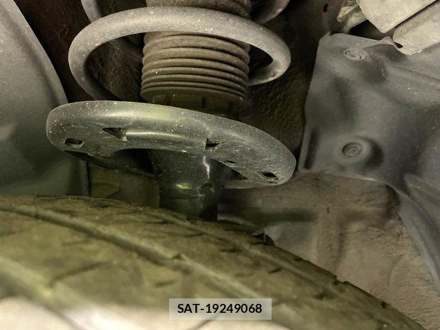 Mazda DEMIO 2015-10 6263895-18