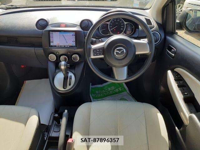 Mazda DEMIO 2012-08 6271517-14