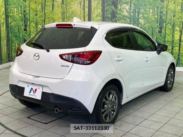 Mazda DEMIO 2019-07 6303787-16