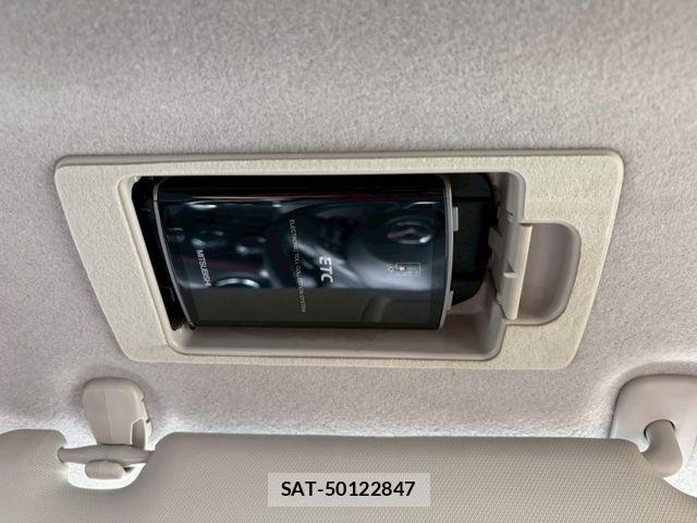 Mazda DEMIO 2015-06 6496969-14