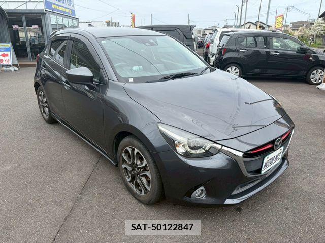 Mazda DEMIO 2015-06 6496969-16