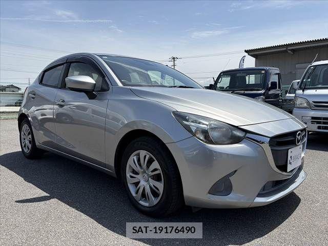 Mazda DEMIO 2015-06 6611566-9