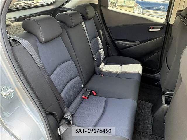 Mazda DEMIO 2015-06 6611566-21