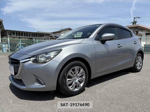 Mazda DEMIO 2015-06 6611566-7