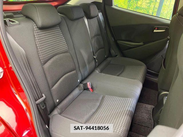 Mazda DEMIO 2017-08 6671180-8