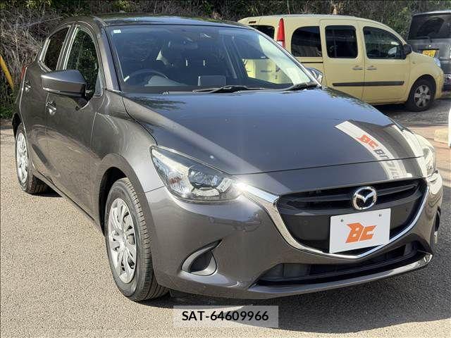 Mazda DEMIO 2019-02 6671178-4
