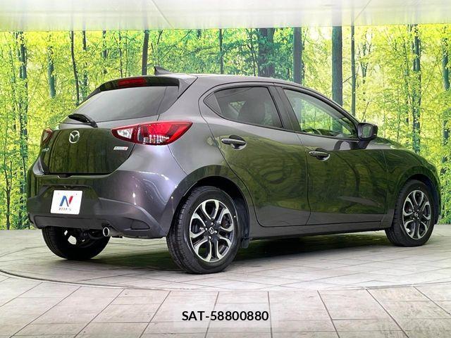 Mazda DEMIO 2017-09 6675735-16