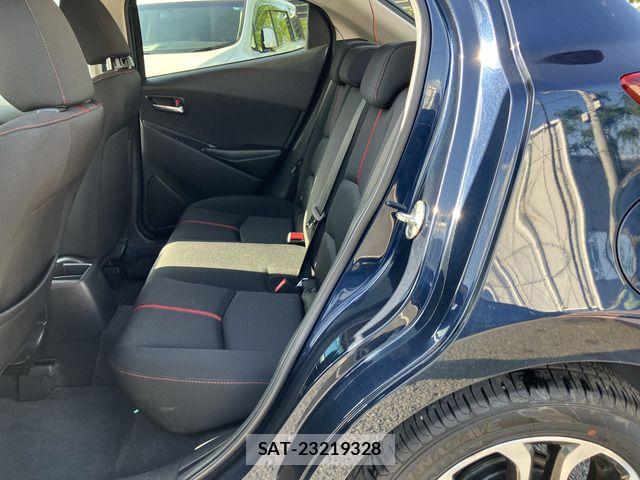Mazda DEMIO 2015-08 6675741-4