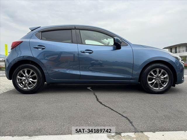 Mazda DEMIO 2018-05 6675738-10