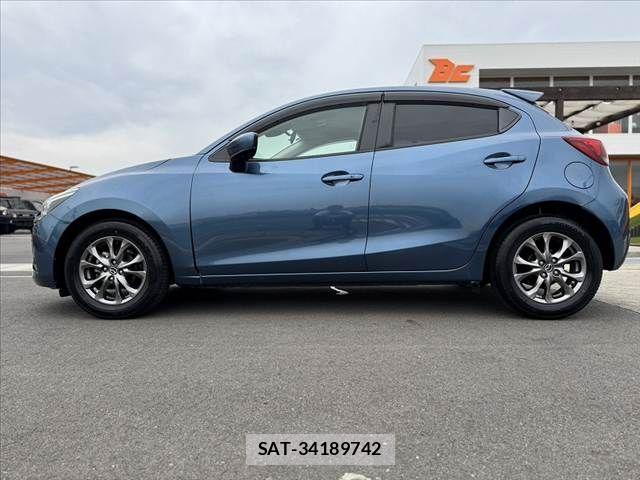 Mazda DEMIO 2018-05 6675738-11