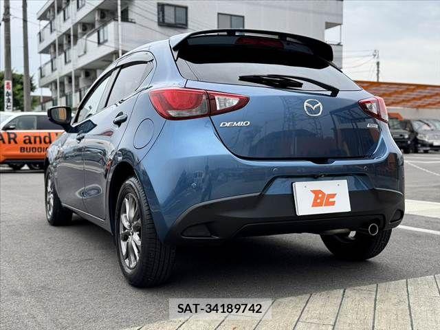 Mazda DEMIO 2018-05 6675738-12