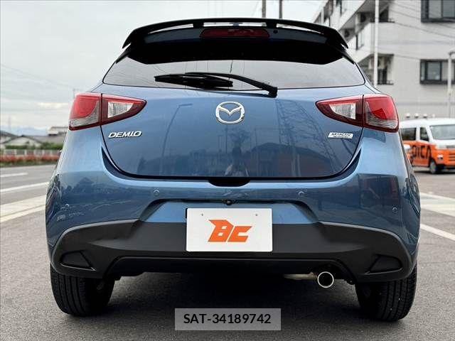 Mazda DEMIO 2018-05 6675738-13