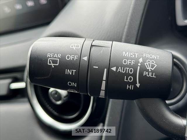 Mazda DEMIO 2018-05 6675738-23