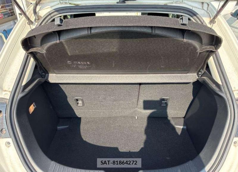 Mazda DEMIO 2019-04 6682494-12