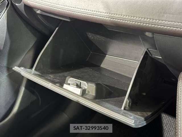 Mazda DEMIO 2016-12 6716053-21
