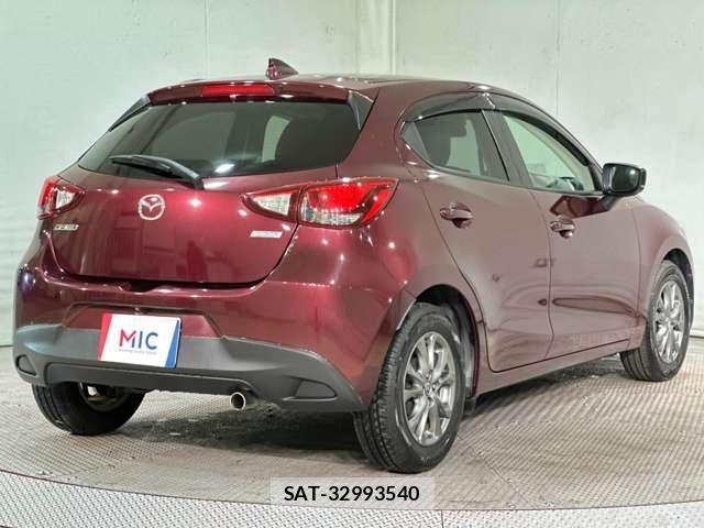 Mazda DEMIO 2016-12 6716053-4