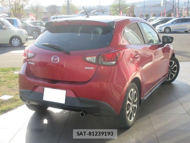 Mazda DEMIO 2015-05 6751391-2