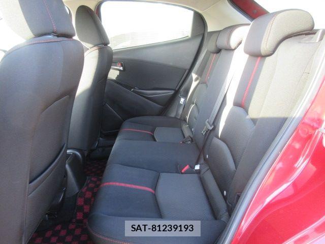 Mazda DEMIO 2015-05 6751391-6