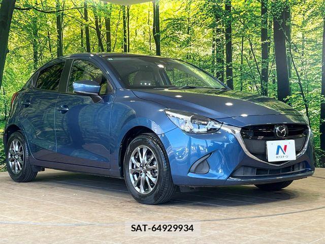 Mazda DEMIO 2017-07 6751388-15