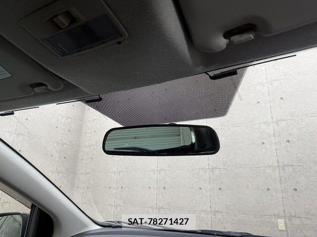 Mazda DEMIO 2013-11 6751392-19