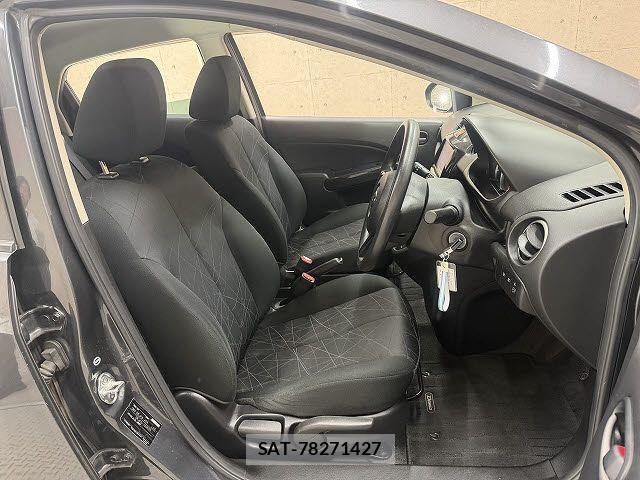 Mazda DEMIO 2013-11 6751392-6