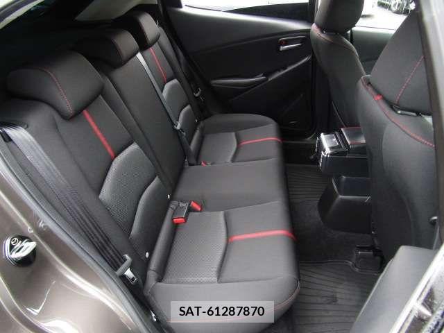 Mazda DEMIO 2016-01 6751383-11