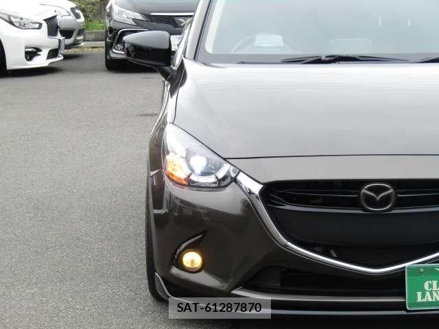 Mazda DEMIO 2016-01 6751383-28