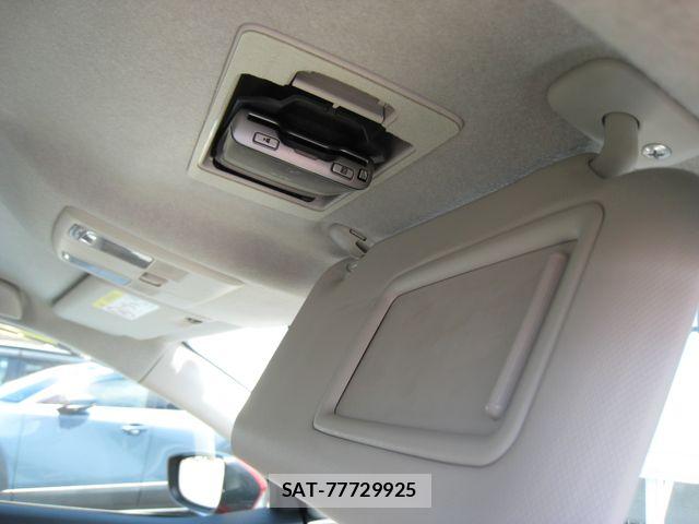 Mazda DEMIO 2014-11 6751390-22