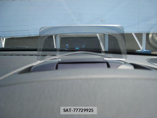 Mazda DEMIO 2014-11 6751390-23