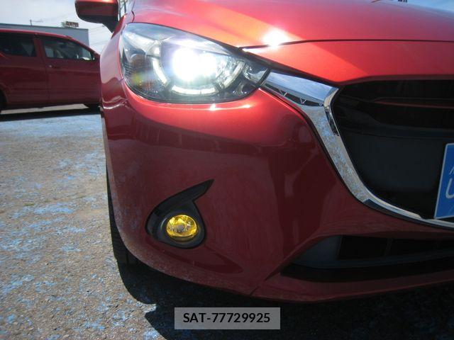 Mazda DEMIO 2014-11 6751390-25