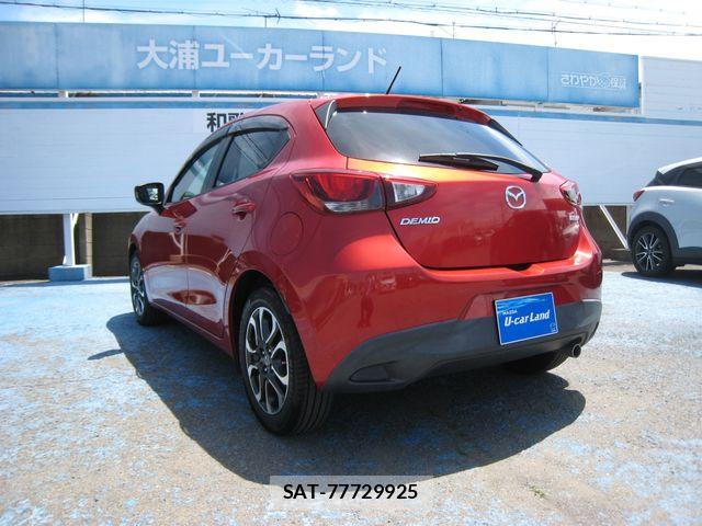 Mazda DEMIO 2014-11 6751390-2