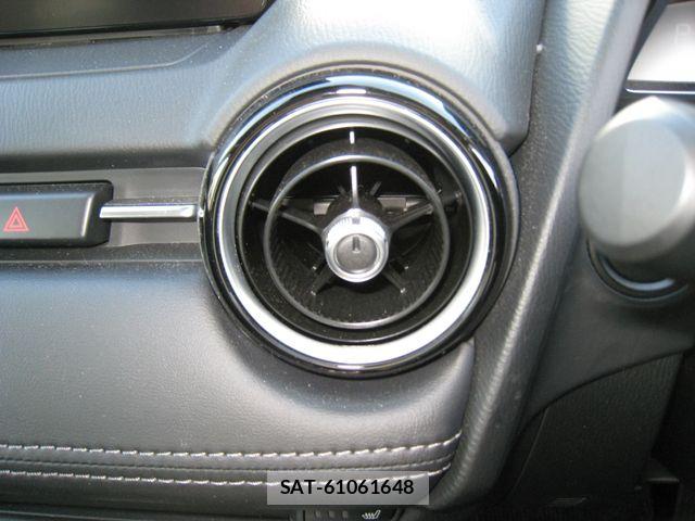 Mazda DEMIO 2017-05 6751378-16