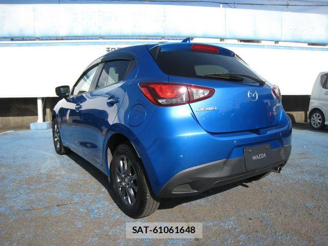 Mazda DEMIO 2017-05 6751378-2