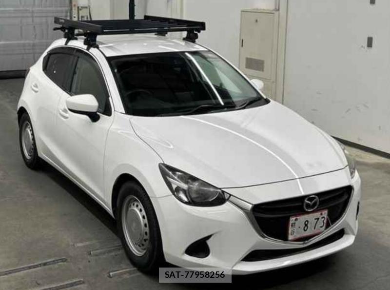 Mazda DEMIO 2019-10 6770215-3
