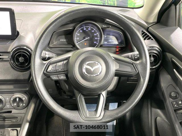 Mazda DEMIO 2016-11 6814730-10