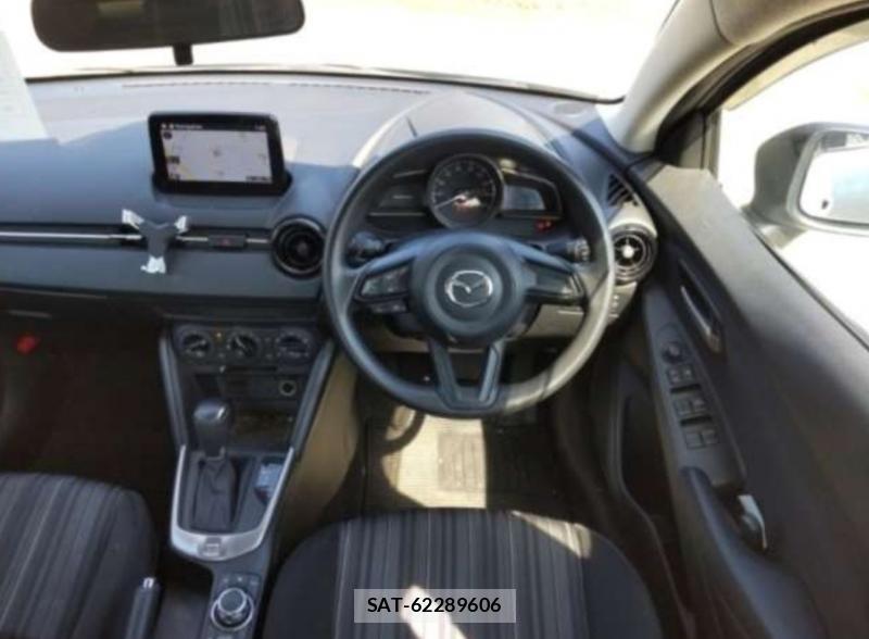 Mazda DEMIO 2019 6886327-4