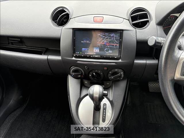 Mazda DEMIO 2014-03 6904418-20