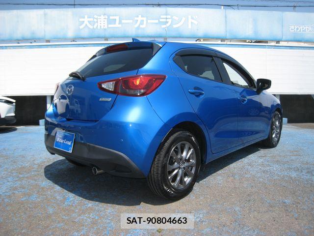 Mazda DEMIO 2017-09 6904394-14