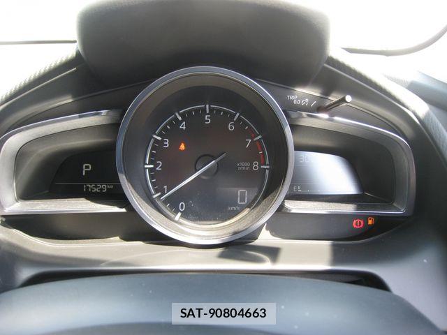 Mazda DEMIO 2017-09 6904394-3