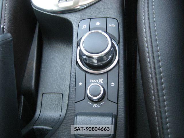 Mazda DEMIO 2017-09 6904394-8