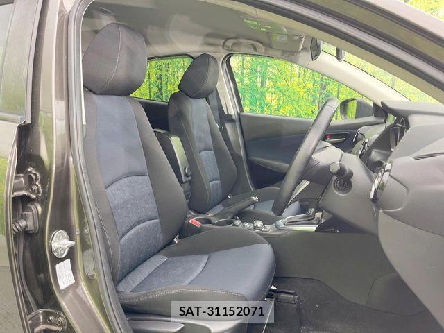 Mazda DEMIO 2015-07 6904400-7