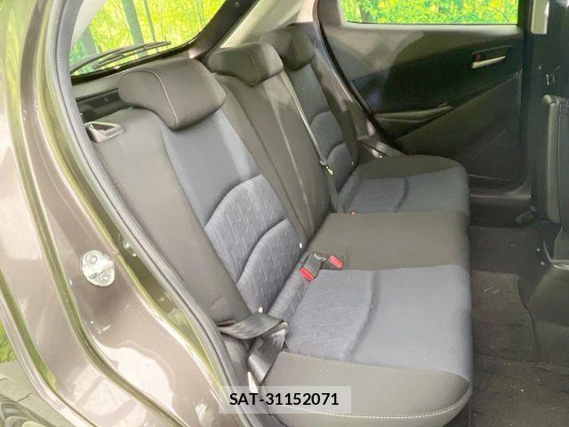 Mazda DEMIO 2015-07 6904400-8