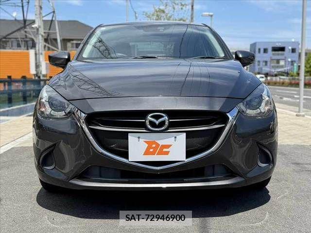 Mazda DEMIO 2017-07 6904399-8