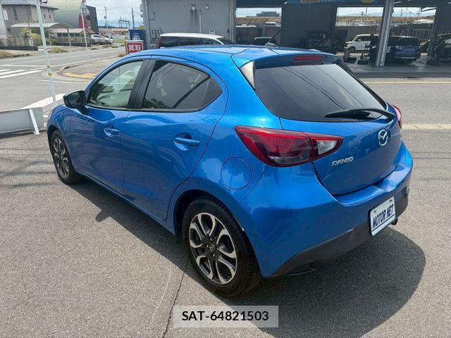Mazda DEMIO 2015-03 6904411-18