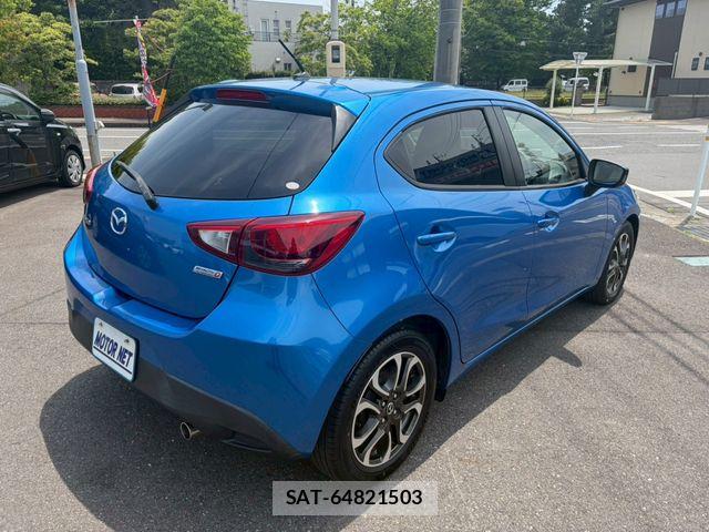 Mazda DEMIO 2015-03 6904411-1