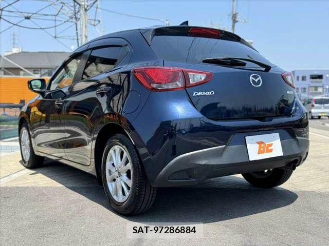 Mazda DEMIO 2014-10 6904406-12