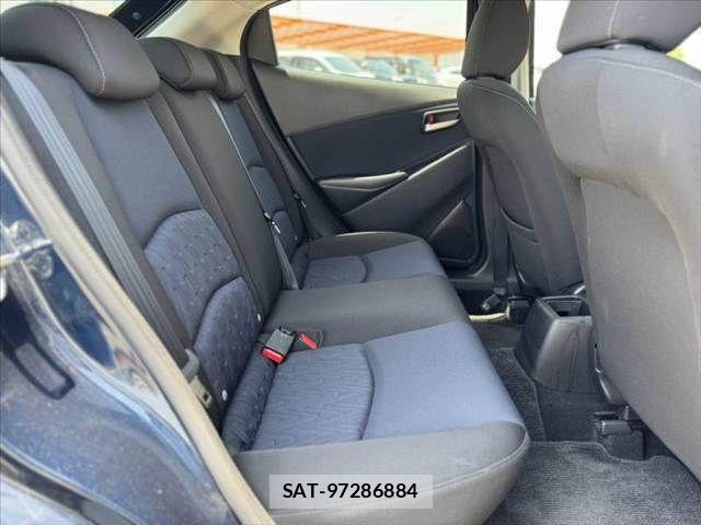 Mazda DEMIO 2014-10 6904406-18