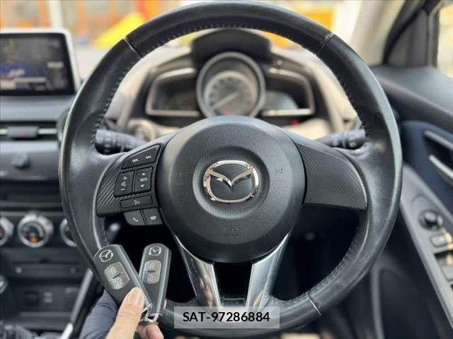 Mazda DEMIO 2014-10 6904406-4