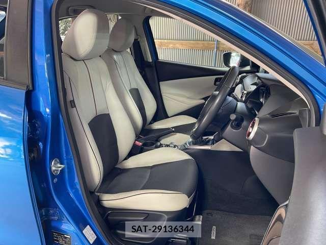 Mazda DEMIO 2017-03 6904391-12
