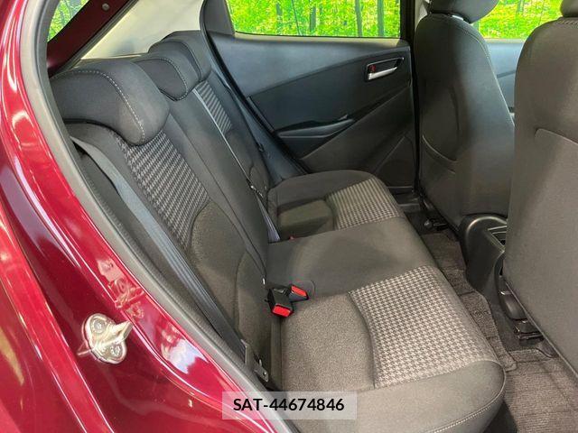 Mazda DEMIO 2018-08 6904395-8